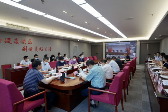 四川尊龙凯时集团召开疫情防控工作领导小组2022年第3次会议 集团党委书记、董事长、疫情防控工作领导小组第一组长任丁主持会议并讲话