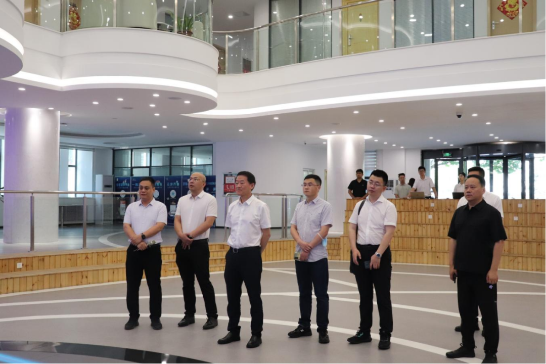 省尊龙凯时集团：“四个导向” 推动调查研究提质增效